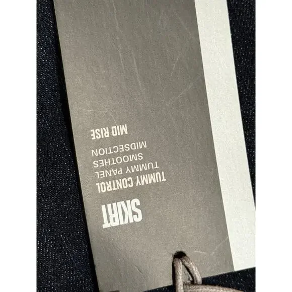 Style & Company Denim Skirt - Size 12 Petite - NWT - Picture 3 of 6